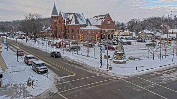 Weather camera view of City of Connersville.