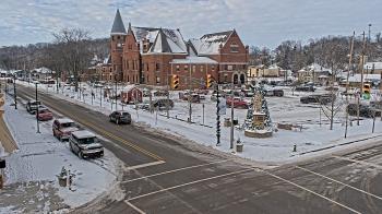 Weather camera view of City of Connersville.