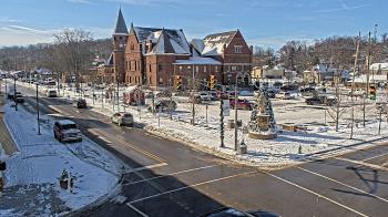 Weather camera view of City of Connersville.