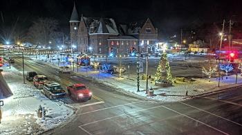 Weather camera view of City of Connersville.