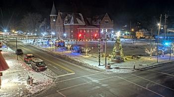 Weather camera view of City of Connersville.