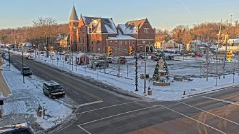 Weather camera view of City of Connersville.