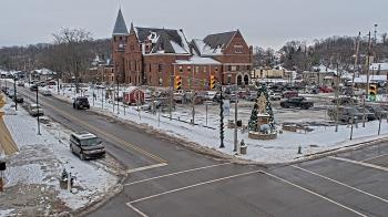Weather camera view of City of Connersville.