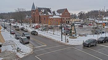 Weather camera view of City of Connersville.