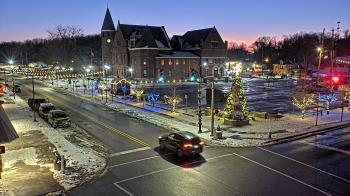 Weather camera view of City of Connersville.