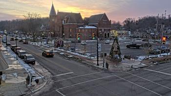 Weather camera view of City of Connersville.