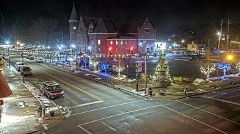 Weather camera view of City of Connersville.