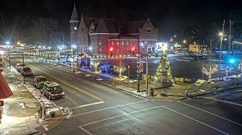 Weather camera view of City of Connersville.