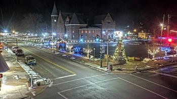 Weather camera view of City of Connersville.