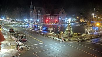 Weather camera view of City of Connersville.
