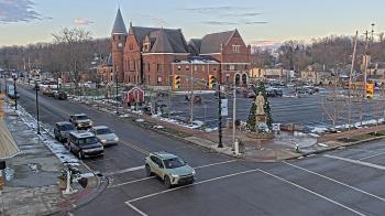 Weather camera view of City of Connersville.