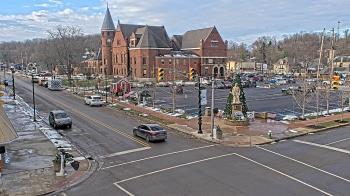 Weather camera view of City of Connersville.