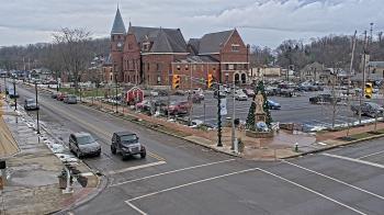 Weather camera view of City of Connersville.