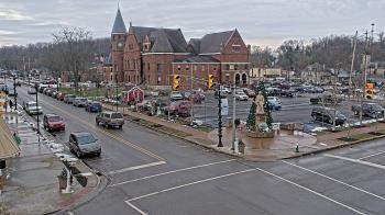 Weather camera view of City of Connersville.