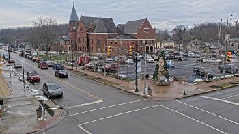 Weather camera view of City of Connersville.