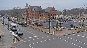 Weather camera view of City of Connersville.