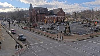 Weather camera view of City of Connersville.