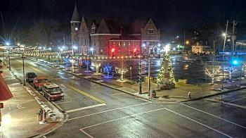 Weather camera view of City of Connersville.