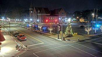 Weather camera view of City of Connersville.