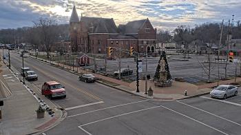 Weather camera view of City of Connersville.