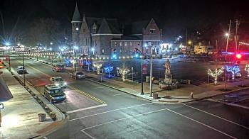 Weather camera view of City of Connersville.