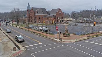 Weather camera view of City of Connersville.