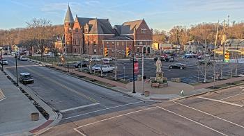 Weather camera view of City of Connersville.