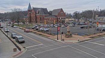 Weather camera view of City of Connersville.