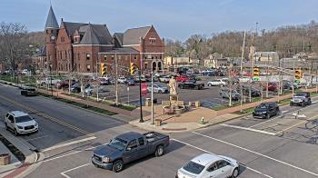 Weather camera view of City of Connersville.