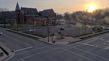 Weather camera view of City of Connersville.