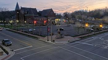 Weather camera view of City of Connersville.