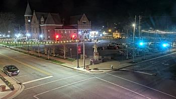 Weather camera view of City of Connersville.