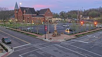 Weather camera view of City of Connersville.