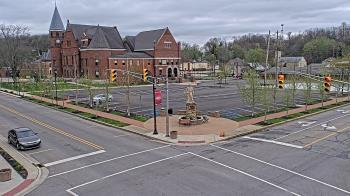 Weather camera view of City of Connersville.