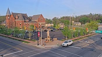 Weather camera view of City of Connersville.