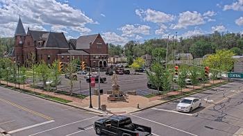 Weather camera view of City of Connersville.
