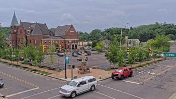 Weather camera view of City of Connersville.