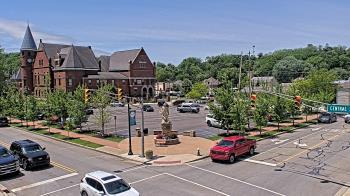 Weather camera view of City of Connersville.