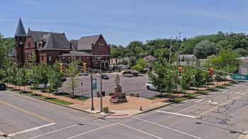 Weather camera view of City of Connersville.