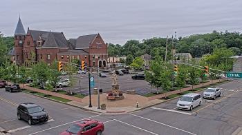 Weather camera view of City of Connersville.