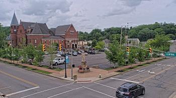 Weather camera view of City of Connersville.