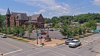 Weather camera view of City of Connersville.