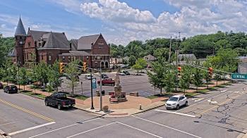 Weather camera view of City of Connersville.