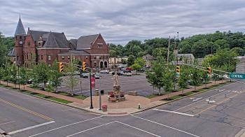 Weather camera view of City of Connersville.