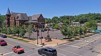 Weather camera view of City of Connersville.