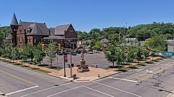 Weather camera view of City of Connersville.