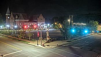 Weather camera view of City of Connersville.