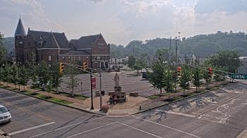 Weather camera view of City of Connersville.