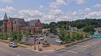 Weather camera view of City of Connersville.