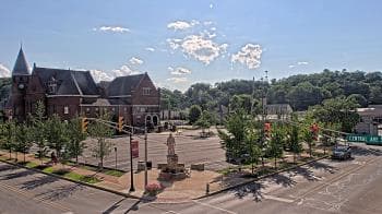 Weather camera view of City of Connersville.